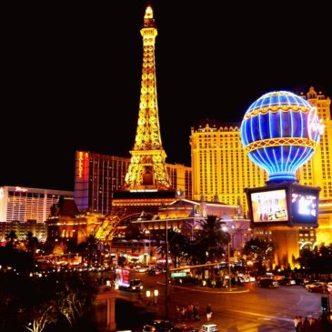 MGM Resorts øker feriestedavgiftene i Las Vegas, noe som fører til diskusjon om åpenhet i hele bransjen